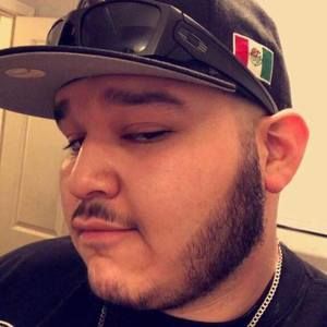 Meet your Posher, Carlos